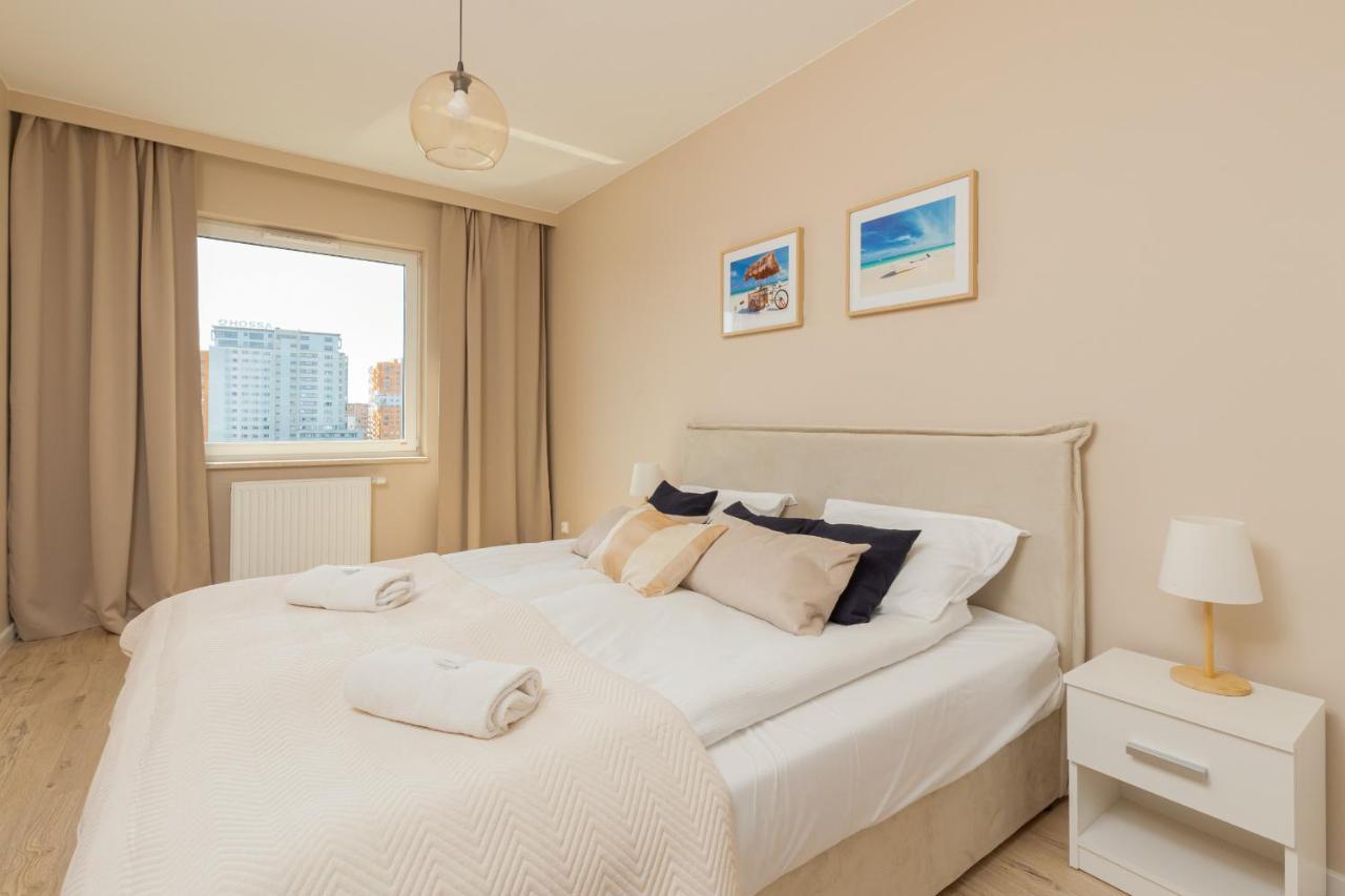 Apartament Sea Waves With Park View By Noclegi Renters Danzica Esterno foto